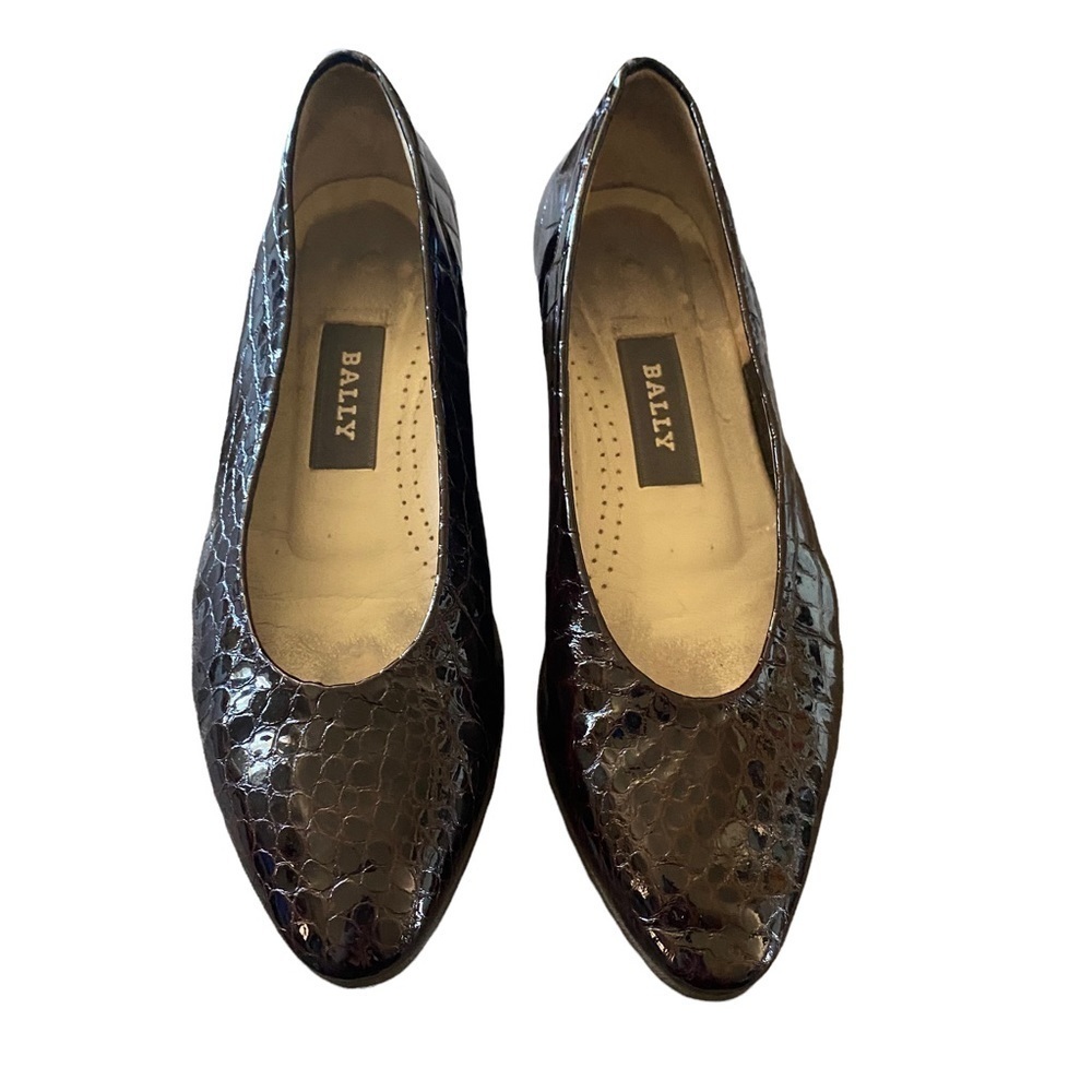 Bally Black Paten Leather Eden Crocodile embossed leather heels SZ 5